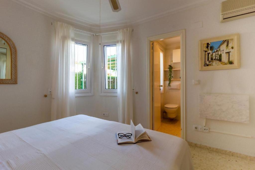Oliva Nova Villa Mar Ngoại thất bức ảnh